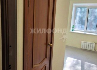 Продаю 1-комнатную квартиру, 13 м2, Томск, улица Сергея Лазо, 14