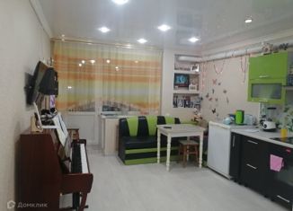 Продам 2-ком. квартиру, 49 м2, Заводоуковск, Заводская улица