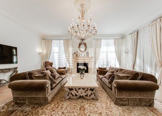 Продам дом, 650 м2, село Усово