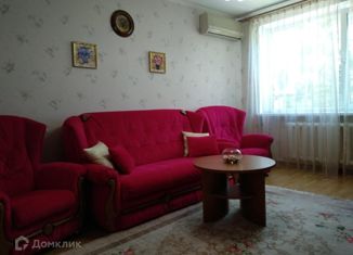 Сдаю двухкомнатную квартиру, 54 м2, Крым, улица Павленко, 54