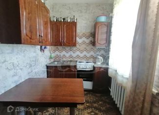 Продажа 2-ком. квартиры, 47 м2, село Дубровное, Школьная улица, 16