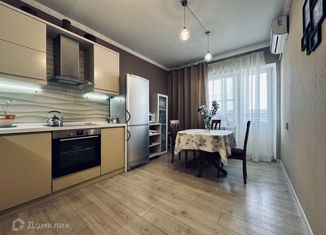 Продажа 3-ком. квартиры, 82.6 м2, Краснодар, улица Петра Метальникова, 40, микрорайон Завод Радиоизмерительных Приборов