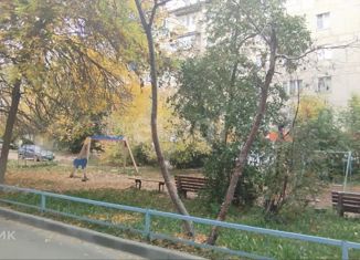 Продажа 2-комнатной квартиры, 42 м2, Кыштым, улица Интернационала, 101