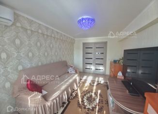 Трехкомнатная квартира на продажу, 55.5 м2, Азов, улица Кондаурова, 10