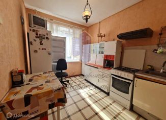 Продается 3-комнатная квартира, 61 м2, Белгородская область, микрорайон Парковый, 26