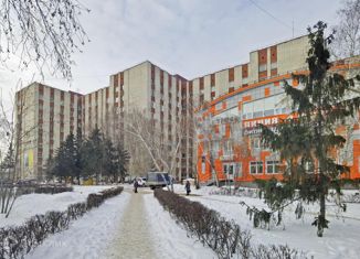 Продажа комнаты, 45 м2, Омская область, Космический проспект, 97Ак3