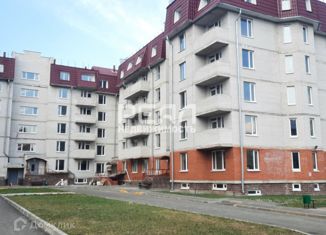 Продам трехкомнатную квартиру, 99 м2, Шлиссельбург, улица Чекалова, 47