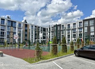 Продаю двухкомнатную квартиру, 59 м2, Калининград, улица Сержанта Мишина, 81к1, Центральный район