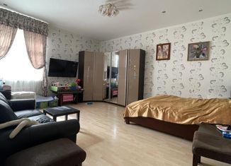 Продам 4-комнатную квартиру, 93 м2, Санкт-Петербург, Мгинская улица, 7, метро Волковская