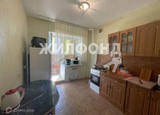 Продам 2-ком. квартиру, 51 м2, посёлок Майский, Зелёная улица, 32к1