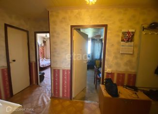 Продам 3-ком. квартиру, 60 м2, Тверская область, улица Крупской, 3