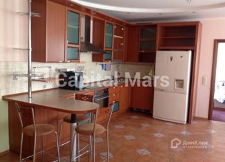 Сдается двухкомнатная квартира, 76 м2, Москва, улица Генерала Белобородова, 21, улица Генерала Белобородова