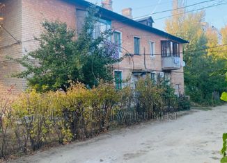 Продаю 2-комнатную квартиру, 34 м2, Волгоград, улица Богданова, 9, Советский район