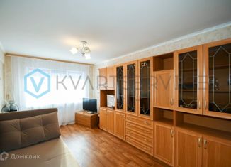 Трехкомнатная квартира на продажу, 63.5 м2, село Лузино, Комсомольская улица, 4