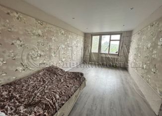 Продаю 2-ком. квартиру, 55.77 м2, посёлок Михалёво, Новая улица, 2