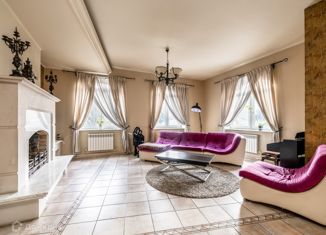 Продается дом, 450 м2, деревня Лохино, Родниковая улица, 62