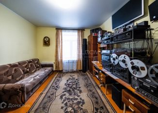 Продается двухкомнатная квартира, 50 м2, Екатеринбург, улица Корепина, 40, улица Корепина