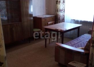 Продаю 1-ком. квартиру, 30 м2, Верхний Тагил, улица Энтузиастов, 4