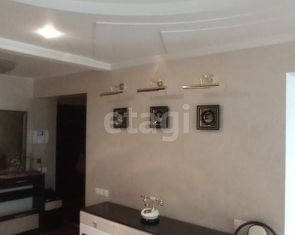 Продам двухкомнатную квартиру, 64.4 м2, Нижний Новгород, улица Углова, 6, улица Углова