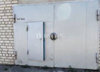 Продаю гараж, 35 м2, Райчихинск, улица Победы, 58