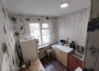 Трехкомнатная квартира на продажу, 62.2 м2, Петропавловск-Камчатский, улица Штурмана Елагина, 13