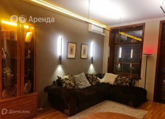 Двухкомнатная квартира в аренду, 64 м2, Москва, улица Хамовнический Вал, 4