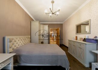 Продам 3-ком. квартиру, 181.7 м2, Нижний Новгород, улица Минина, 29, улица Минина