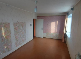 Продается 2-комнатная квартира, 42 м2, Оренбург, Майский проезд, 12, Ленинский район