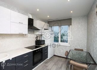 Продам 1-комнатную квартиру, 35 м2, Краснодар, улица Красина, 9/1, улица Красина