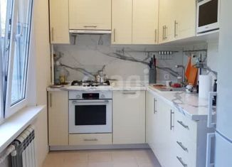 Продаю четырехкомнатную квартиру, 68.5 м2, Воронеж, улица Генерала Лизюкова, 32, Северный жилой район