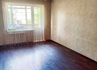 Продам 2-комнатную квартиру, 42.7 м2, Черногорск, улица Ленина, 149