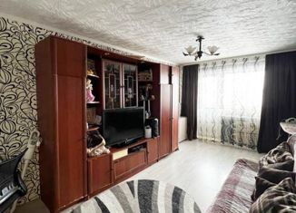 Продается двухкомнатная квартира, 48 м2, Иркутская область, рабочий посёлок Маркова, 1