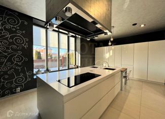 Продажа дома, 450 м2, поселок Дубовое, Васильковая улица