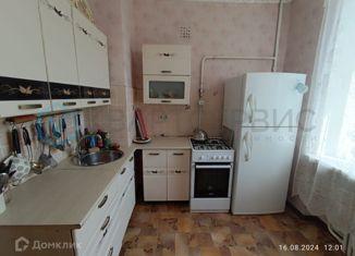 Сдам в аренду 1-комнатную квартиру, 46 м2, Омск, проспект Карла Маркса, 38