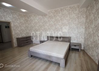 Сдается в аренду 3-комнатная квартира, 105 м2, Ялта, Московская улица, 31
