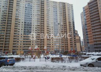 Продам 2-комнатную квартиру, 55.5 м2, Кудрово, Областная улица, 3, ЖК Новый Оккервиль