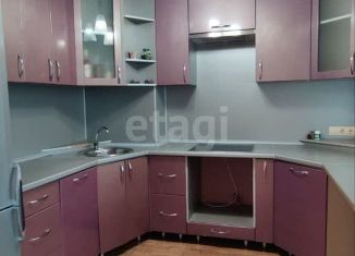 Трехкомнатная квартира в аренду, 65.1 м2, Муравленко, улица Муравленко, 15