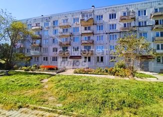 Продам 2-ком. квартиру, 47.5 м2, Приморский край, улица Ленина, 35Б