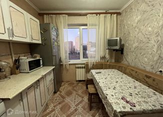 Продам трехкомнатную квартиру, 65 м2, Ростовская область, улица Добровольского, 30