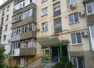 Продажа 2-комнатной квартиры, 75.3 м2, Феодосия, Караимская улица, 4