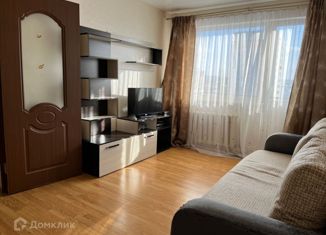 Продаю 2-комнатную квартиру, 38 м2, Арамиль, улица Гарнизон, 17