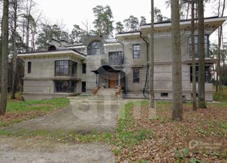 Продаю дом, 1350 м2, посёлок Архангельское, посёлок Архангельское, 1