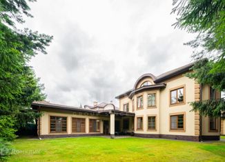 Продаю дом, 800 м2, деревня Захарково