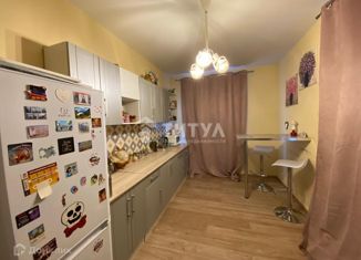 2-комнатная квартира на продажу, 57.2 м2, Калуга, Советская улица, 83, ЖК Семейный