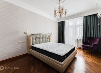 Продам 2-комнатную квартиру, 54.2 м2, Москва, улица 1812 года, 7, улица 1812 года