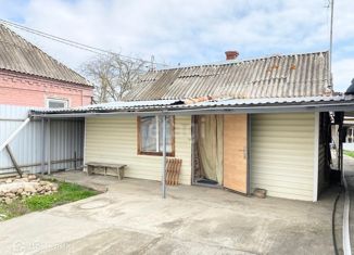 Продаю дом, 30.7 м2, посёлок городского типа Тлюстенхабль, улица Ленина