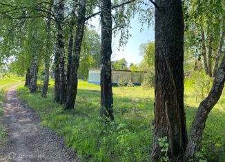 Продается земельный участок, 9 сот., городской посёлок Толмачёво, Набережная улица, 5