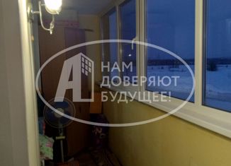 Продам 1-комнатную квартиру, 35 м2, Глазов, улица 70 лет Октября, 13В