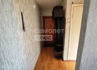 Продажа 2-комнатной квартиры, 47 м2, Абакан, улица Щетинкина, 69