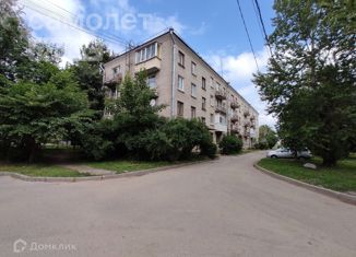 Продается 2-ком. квартира, 42.5 м2, Никольское, Западная улица, 6